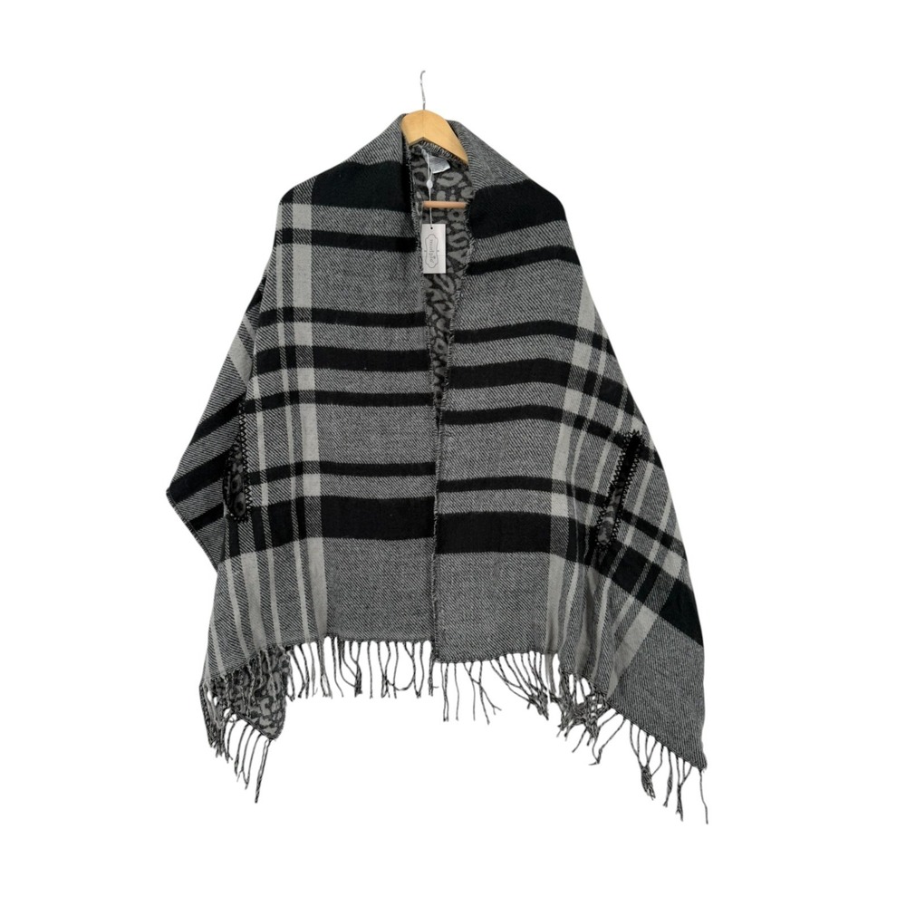 Mudpie‎ Reversible Wrap Womens OSFA Plaid Animal Print Cottage Winter Fall